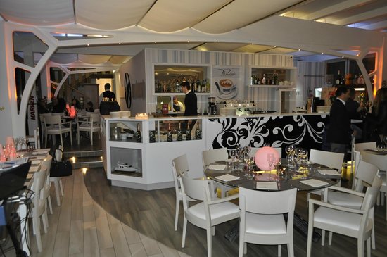 Foto Il RIZcafè Nautical Lounge