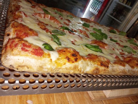 Foto Bottega pizza al taglio